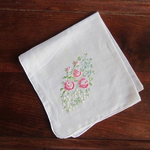 刺繍ハンカチ 薔薇 すずらん フランスヴィンテージ