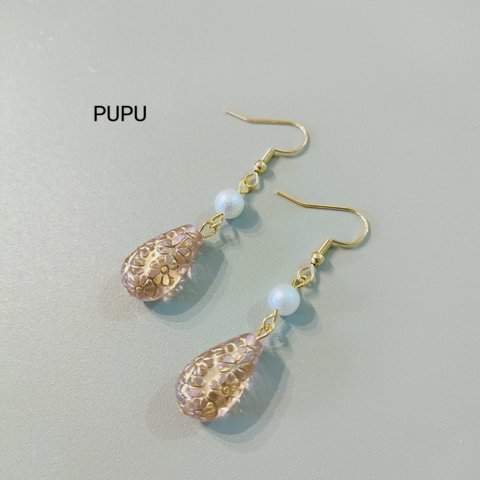 ＊　花　ピンク　ゴールド　パール　ピアス　アンティーク風