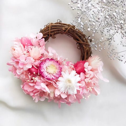 Pink mini Wreath　母の日　ミニリース　フラワーリース　リース　ピンク　プレゼント　フラワーギフト　お花　ピンク　オシャレ　可愛い