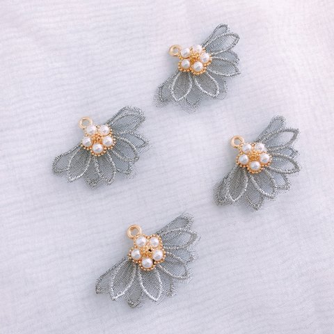 ☆#30(4pcs)＊フラワータッセル＊