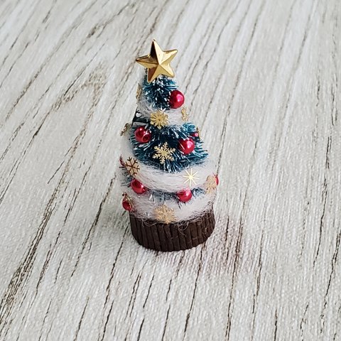 ミニチュア　クリスマスツリー