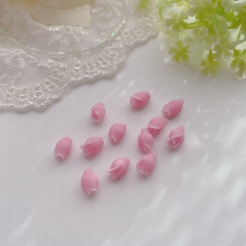 小さな花  穴なし　つぼみ　ローズ　ミニサイズ　樹脂粘土　パーツ ピンク　  20