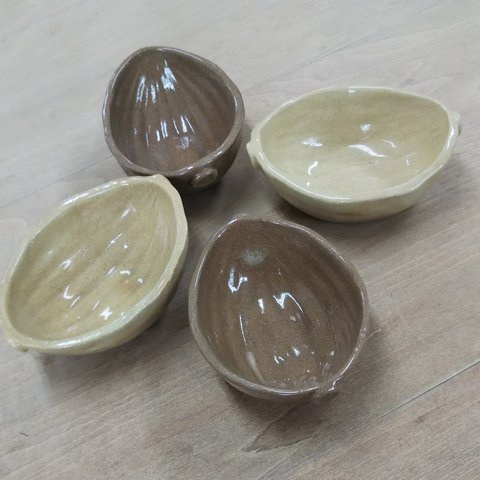 ヤシの実の小皿