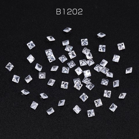 B1202  45個  ガラスチャーム スクエア型 Vカット 1穴 4×4mm クリスタル  3X（15ヶ）