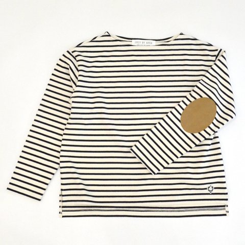 「秋から春まで着れる！」 ゆったり ボーダーバスクシャツ (off white × navy)　"size 1"