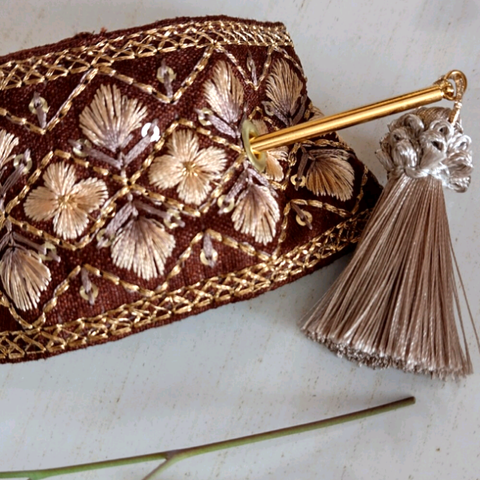 インド刺繍リボンのマジェステ/かんざし ショコラブラウン
