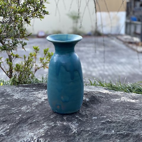 Tahara blue flower vase (19cm)