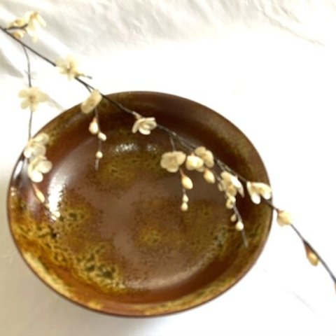 繭玉の花（シルクフラワー）　　白梅の１枝