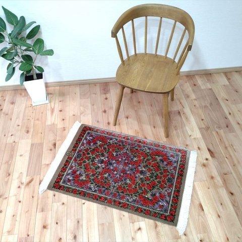 ペルシャ絨毯クム産シルク　薔薇　タバタバイ工房　玄関マット　93x60cm