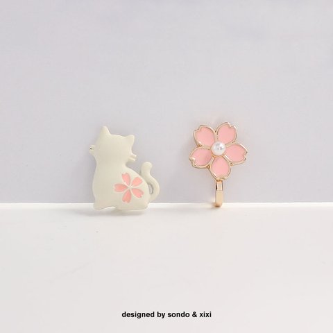 【受注生産】桜と猫のピアス/イヤリング