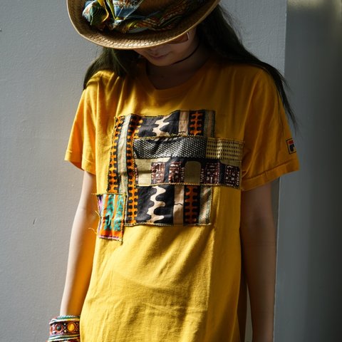 SALE リメイク　アフリカバティック  パッチワーク  Tシャツ