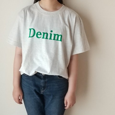 ユニセックス ロゴTシャツ Denim 【オートミール】