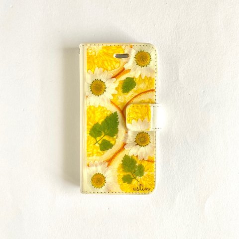 【ホワイト革手帳型】ハーブと柑橘系 押し花 スマホケース 全機種対応