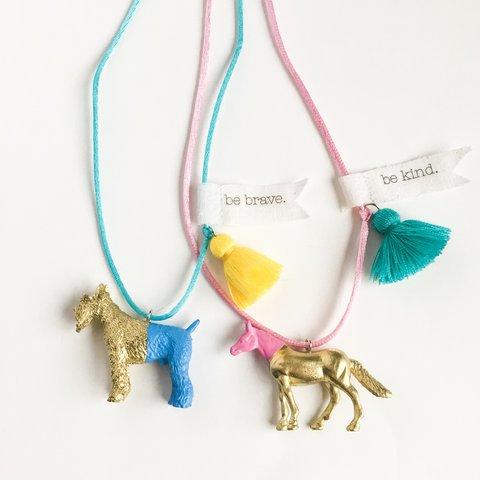 キッズトイ　動物ネックレス　"be brave" "be kind"