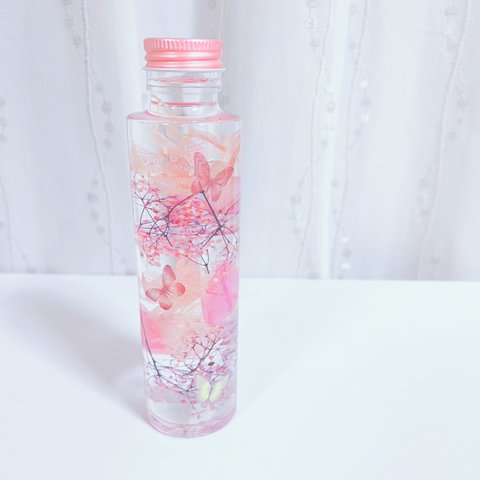 バタフライボトルのハーバリウム♡パープル×くすみピンク紫陽花 かすみ草 バラ