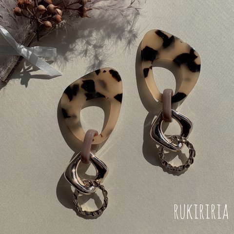 RUKIRIRIA #653  レオパード×ゴールドチェーンピアス  大ぶりピアス 大ぶりイヤリング 