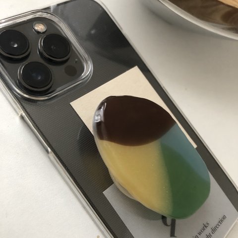 egg grip（color）／スマホグリップ