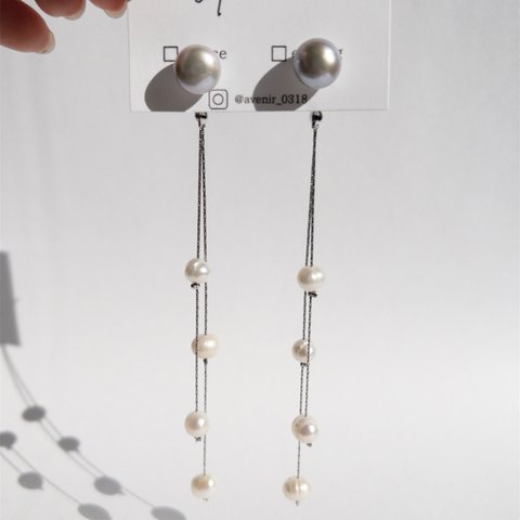 gray & white pearl long pierce〜金属アレルギー対応〜（イヤリング変更可）