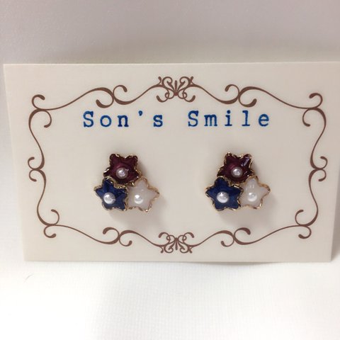 ３色お花ピアス／sonssmile