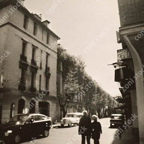 フランスの街の風景のイメージ、レトロ風写真、アート、古い写真　conistock_35570_02