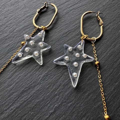 透き通るstar　ピアス　大人可愛い