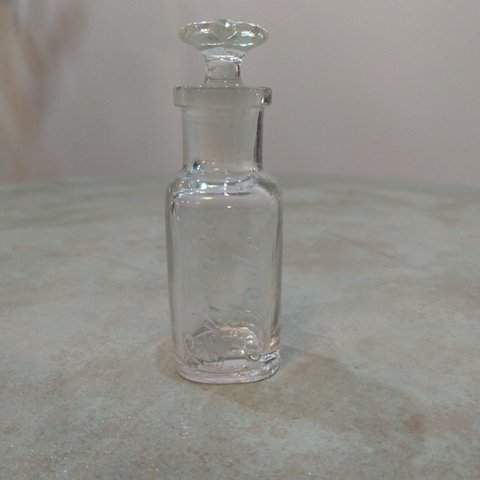 france antique ガラス瓶 エンボス文字入