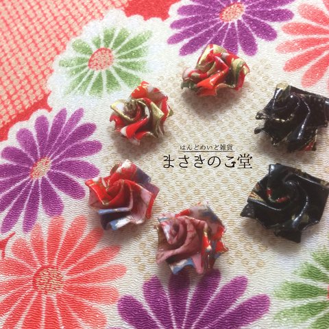 折り薔薇のピアス/イヤリング