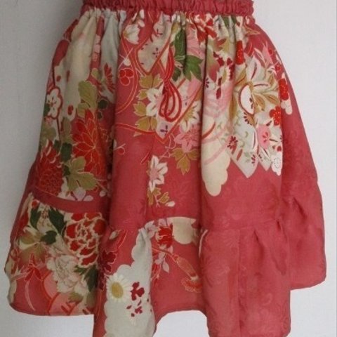 ７１０８　花柄の着物で作ったミニスカート　＃送料無料