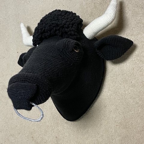 かぎ針編み動物公牛ヘッド飾り【インテリア】壁掛けデコレーション　Crochet Animal Bull Trophy head interior decoration