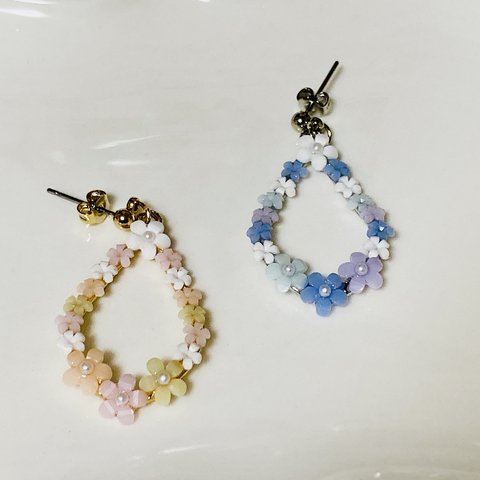 小花のピアス