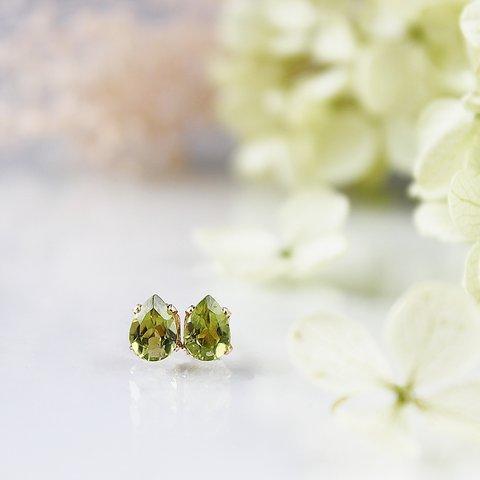 大粒ペリドットの花びらピアス【アジサイ】7×5mm 14Kgf