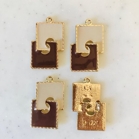 White Brown Gold Flamed Puzzle Pendant Tops