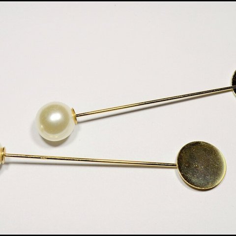 パールのブローチ金具　４個セット販売　コサージュ金具　ハンドメイド素材