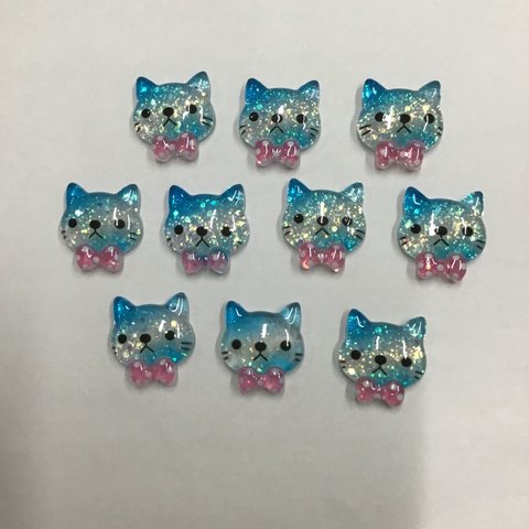 送料無料 ネコ ねこ 猫 10個セット ラメ入り 樹脂パーツ デコパーツ アクセサリー パーツ ヘアピン ヘアゴム イヤリング 指輪 ゆびわ キッズアクセサリー ピアス 海外輸入 オンリーワン