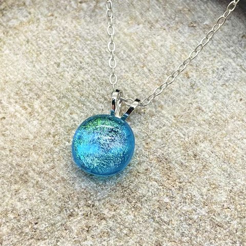 Dichroic glass necklace　#44