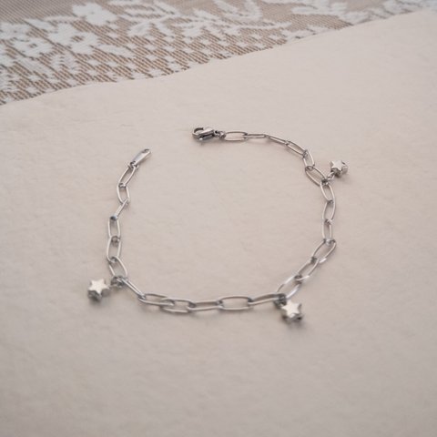 《 シルバーブレスレット 》Tiny Star Bracelet