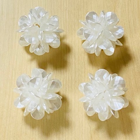 PEARL FLOWER ROUND PARTS