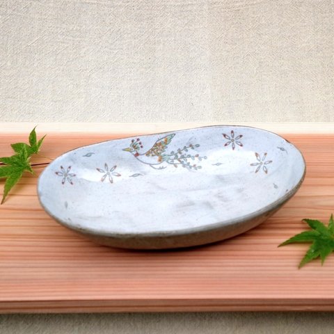 灰釉花鳥絵カレー皿