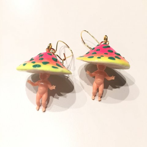 🍄spiderさま専用👶きのこびとピアス✨