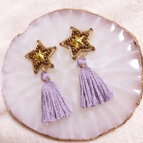 星 ビーズ刺繍×タッセルピアス ラベンダー