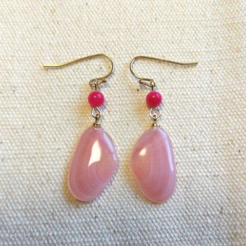 限定販売！！！プレゼント付♡桜貝のピアス（濃ピンク）