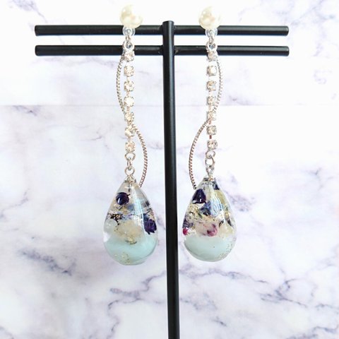 *⁠❦かすみ草ゆれるイヤリング・ピアス❦*⁠ブルー❦しずく〘樹脂ﾉﾝﾎｰﾙ❥樹脂ﾎﾟｽﾄﾋﾟｱｽ❥ﾈｼﾞﾊﾞﾈ式ｲﾔﾘﾝｸﾞ〙❦送料無料❦