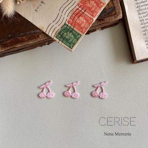 さくらんぼ《ピンク》刺繍アイロンワッペン 3枚セット