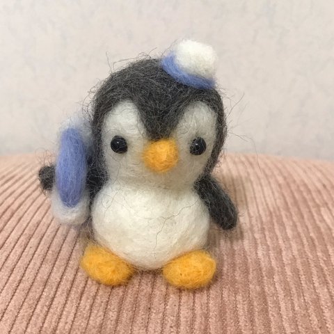 浮き輪ペンギン