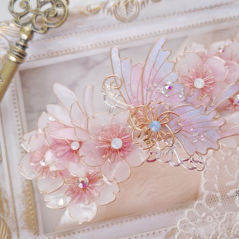 （A）夢うつつの蝶と桜のバレッタ（hair ornaments of  butterfly〜spring dawn〜）