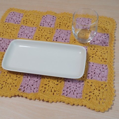 手編みランチョンマットNo.1