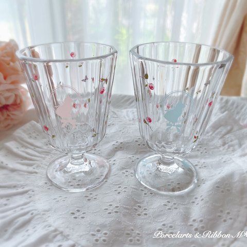 猫&小花柄 可愛いペアグラス (ステムグラス)