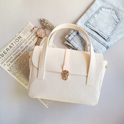 handbag/KURASHIki〈white〉