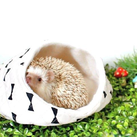 ハリちゃんのおやすみベッド（冬用） リボン / Hedgehog bed for winter