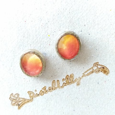 No.6330 送料込♥金縁オーバルピアス